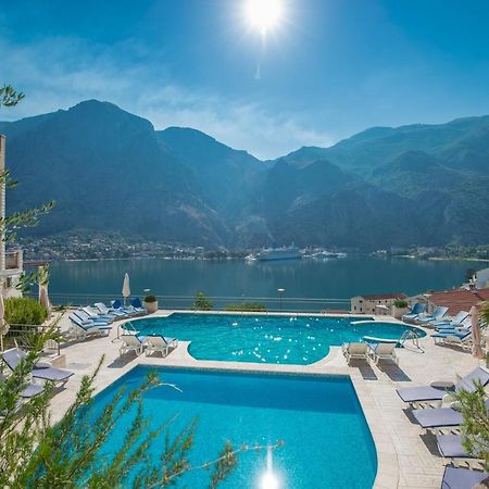 Kotor Vista Apartment A4 Luaran gambar